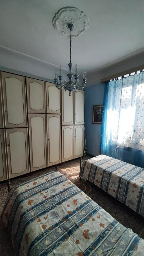 Апартаменти Casa Corso Colombo Савона Екстер'єр фото